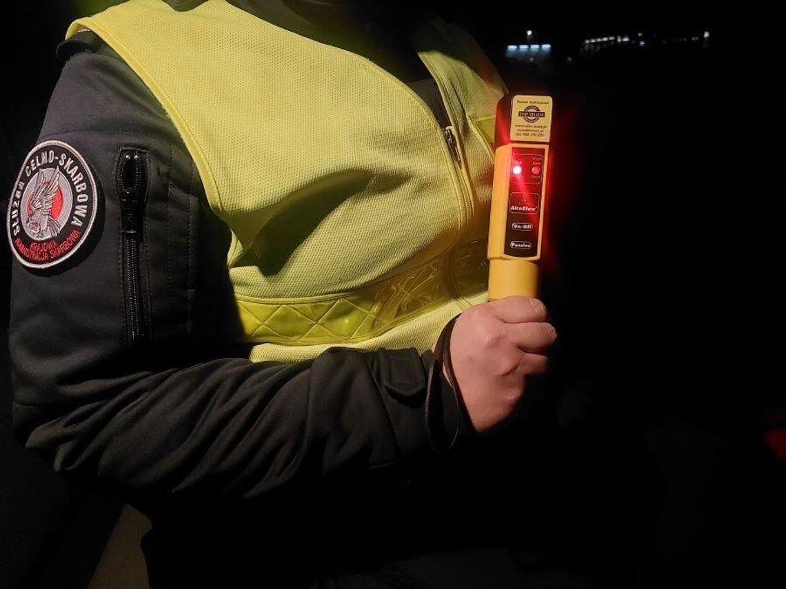 Nietypowe zatrzymanie kierowcy w Przecławiu przez zachodniopomorską KAS