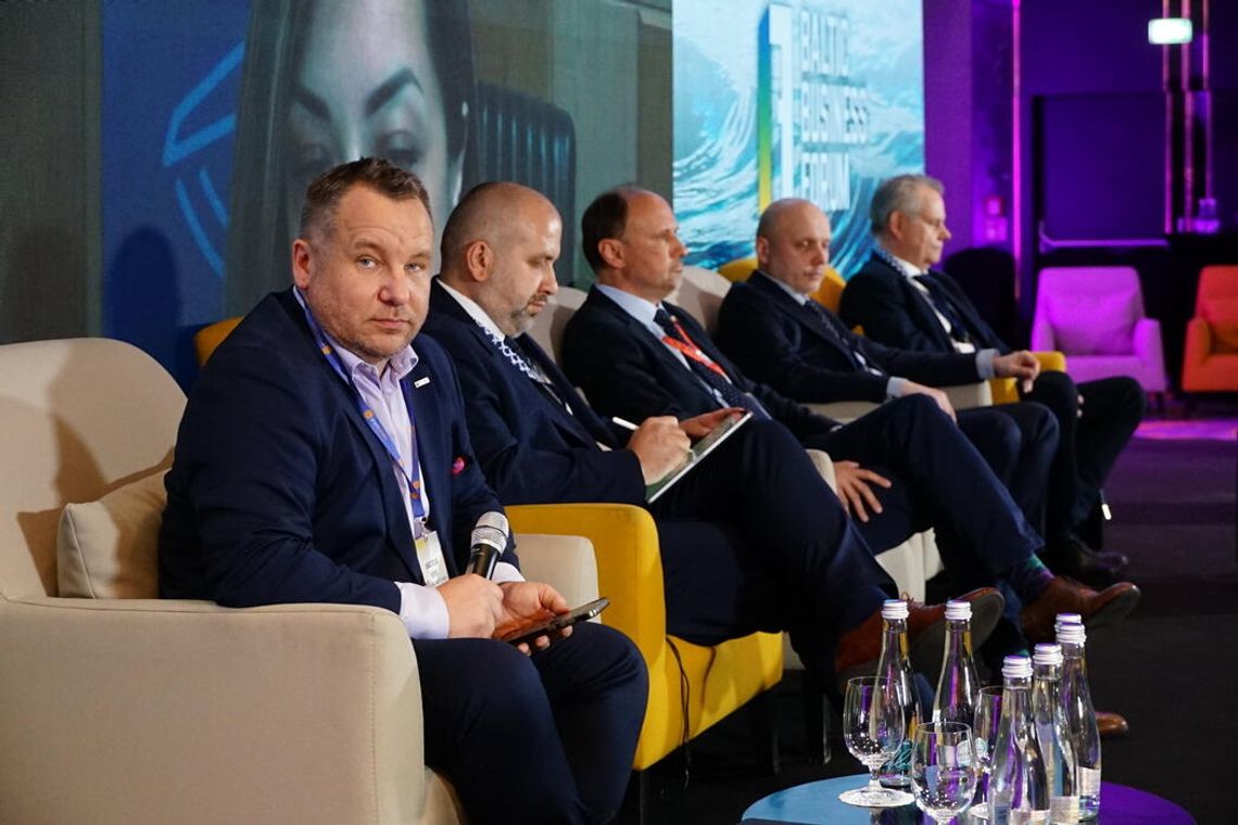 O współpracy energetycznej Polski i  Ukrainy dyskutowali w Świnoujściu