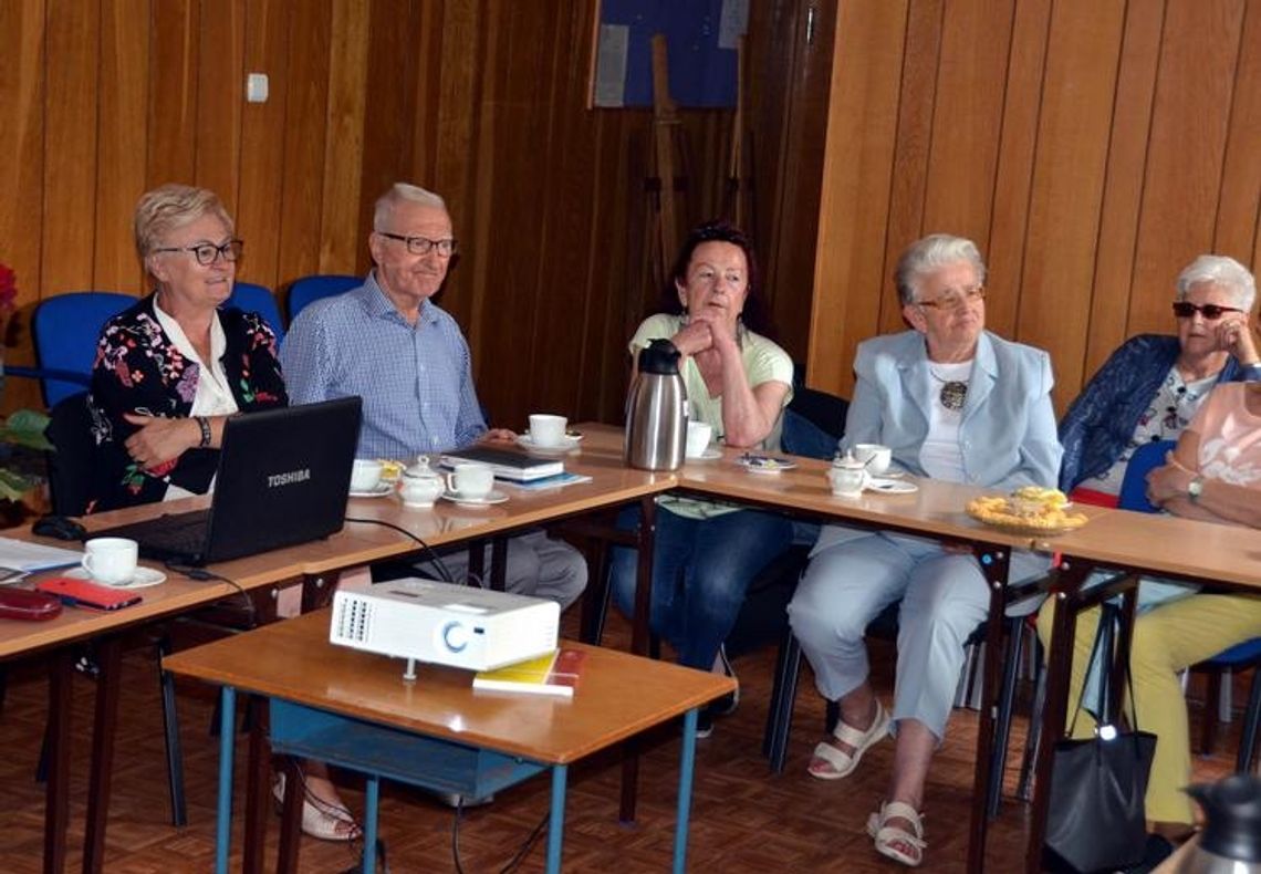 „Ocalić od zapomnienia” W Bibliotece w Nowogardzie