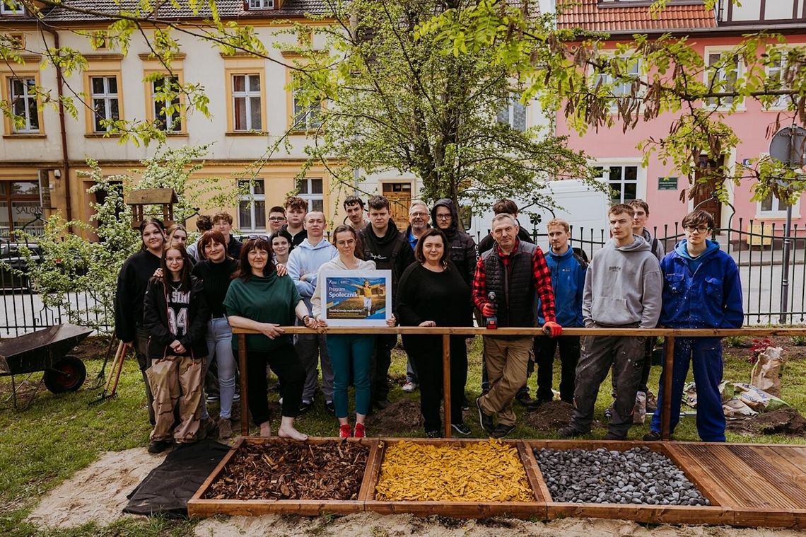 OGRÓDEK SENSORYCZNY powstaje!