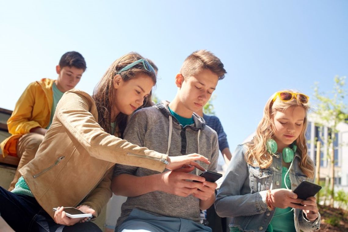 OHP z duchem czasu: infolinia i serwis internetowy dedykowane młodym ludziom