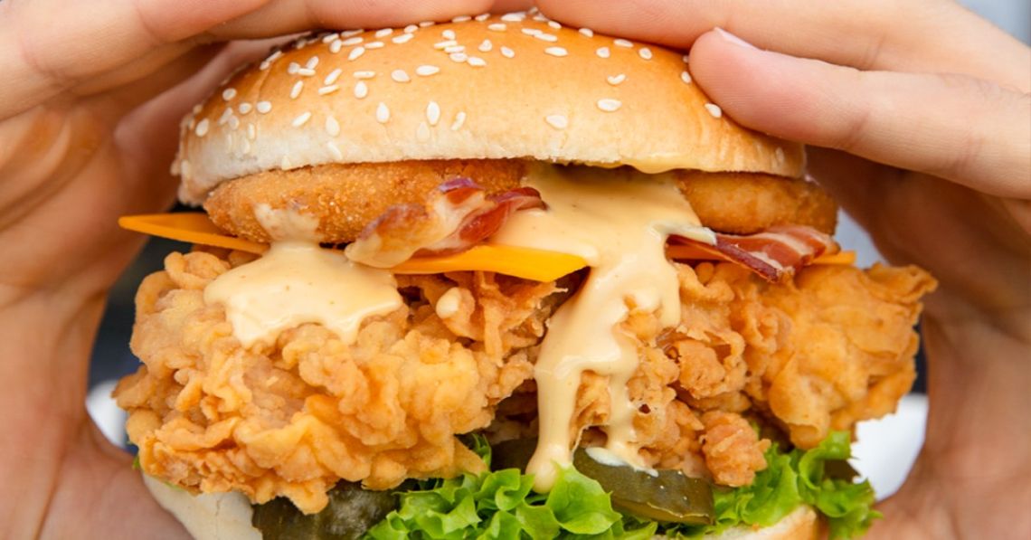 Płynne złoto wraca do KFC! Spróbuj kultowego sosu Kentucky Gold