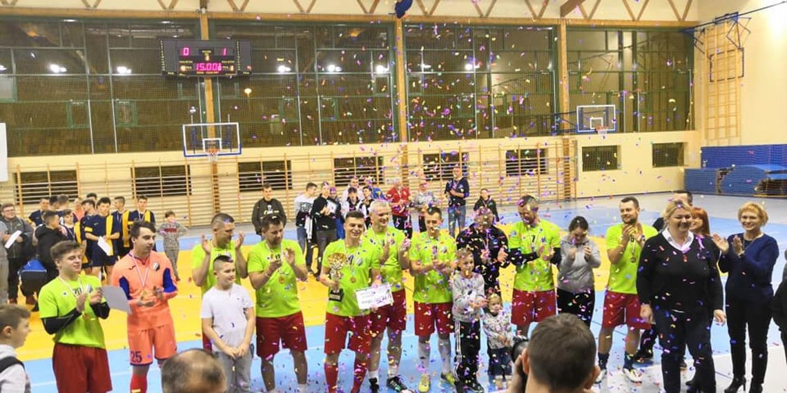 POLONIA  ZWYCIĘŻA  W  II EDYCJI  REGA  ARENA  FUTSAL  LIGI