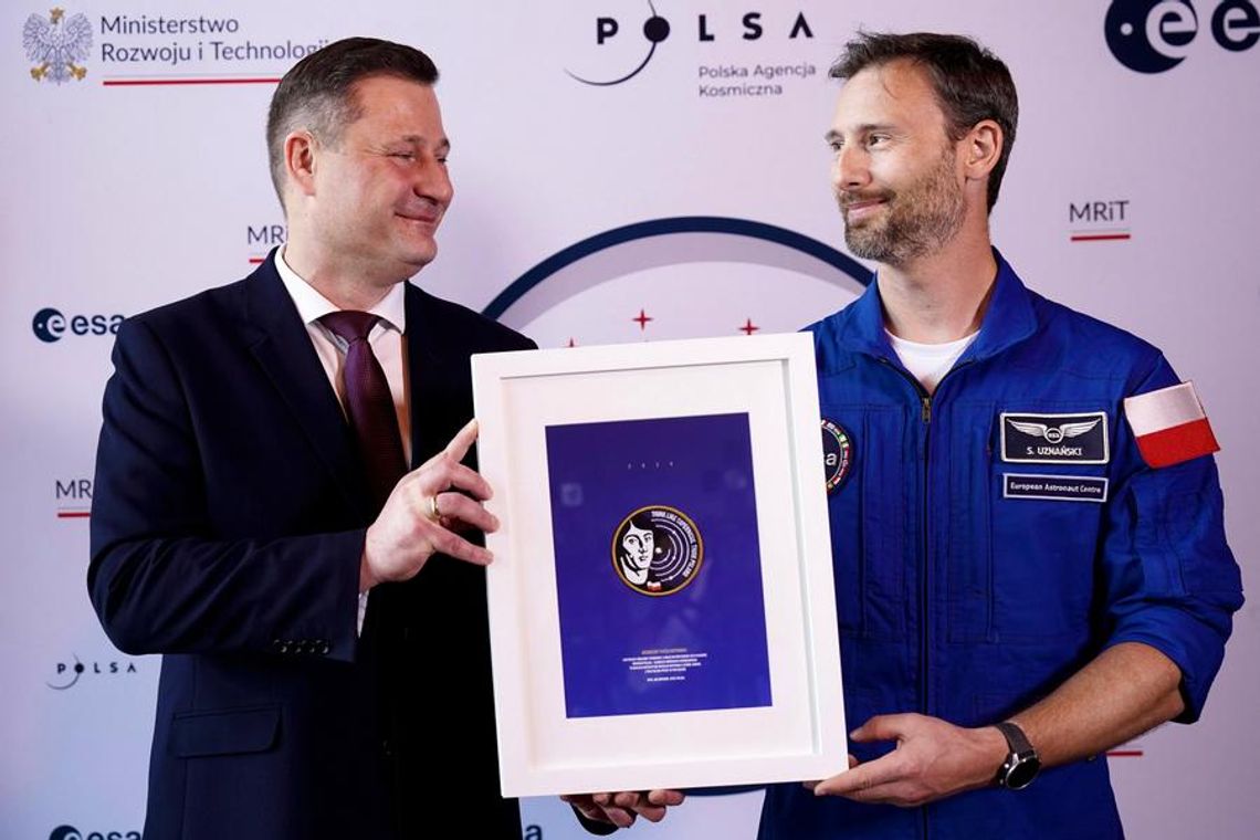 „Polski Galactico” i minister Krzysztof Paszyk wysyłają Kopernika w kosmos