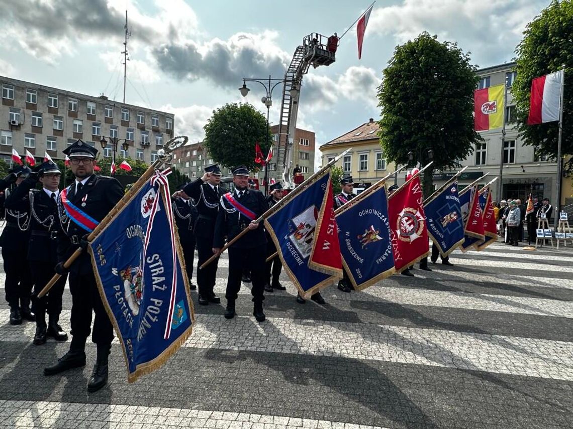 Powiatowe Obchody Dnia Strażaka oraz 80-lecie OSP Gryfice!