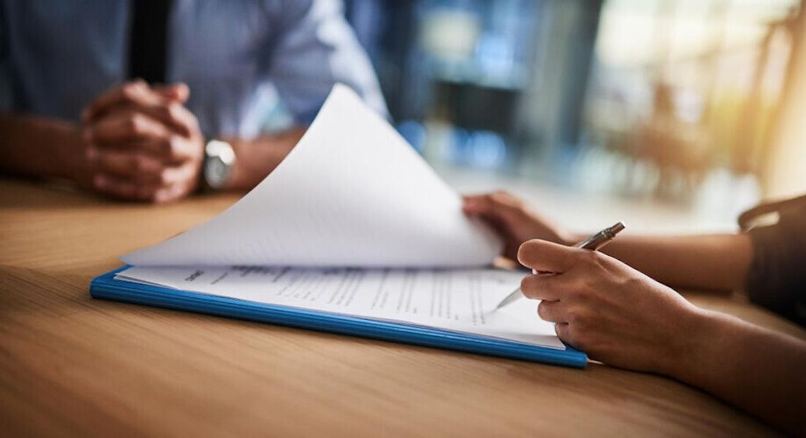 Prawo.pl: podwyżki tylko za pracę, a nie ze względu na wzrost cen lub sytuację rodzinną