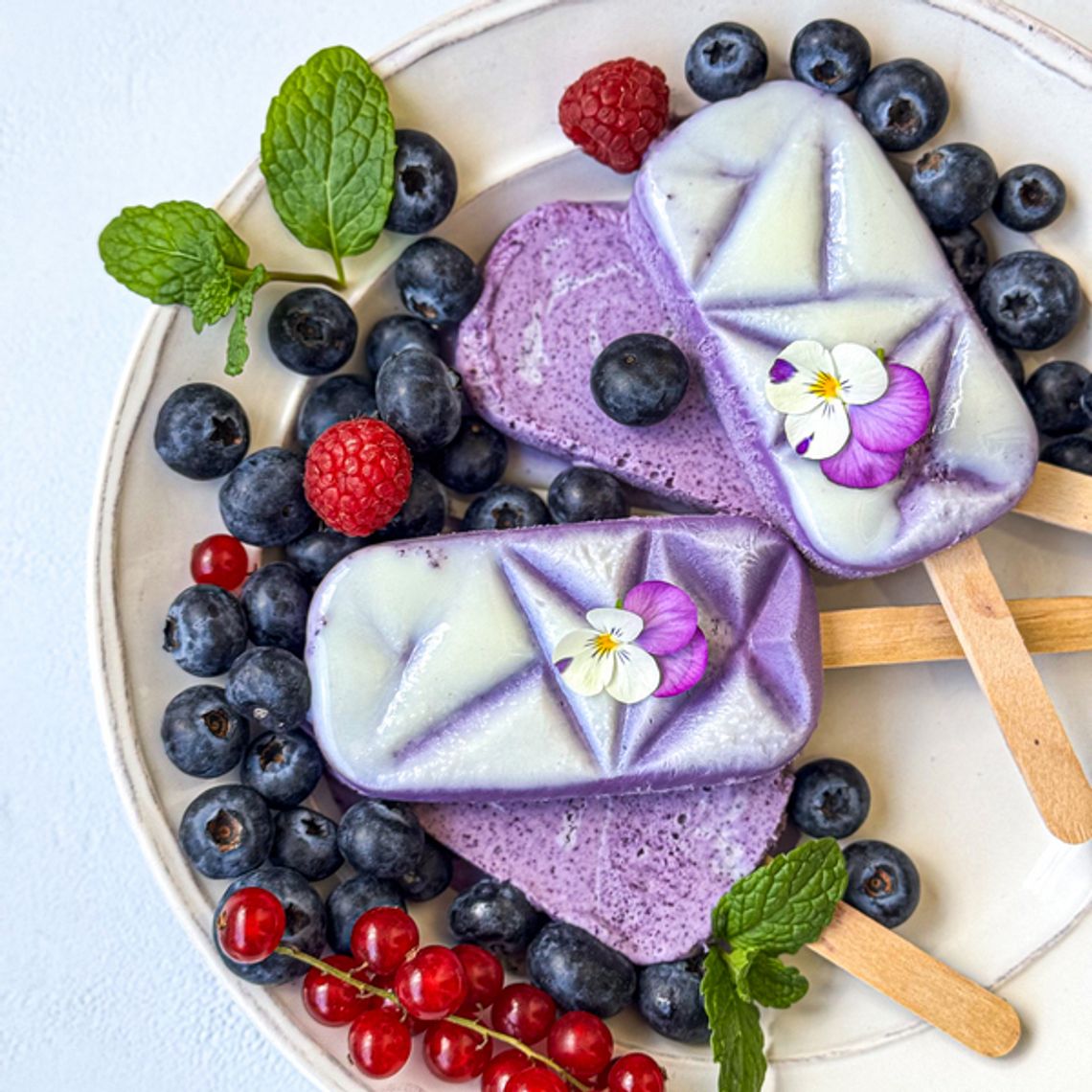 Proszki i grysy z owoców i warzyw liofilizowanych KRESTO – naturalny kolor  w Twojej kuchni