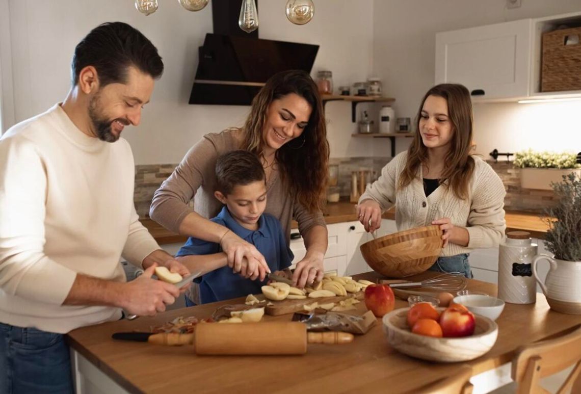Przepisy, które ratują zimowe wieczory: szybkie dania z 5 składników
