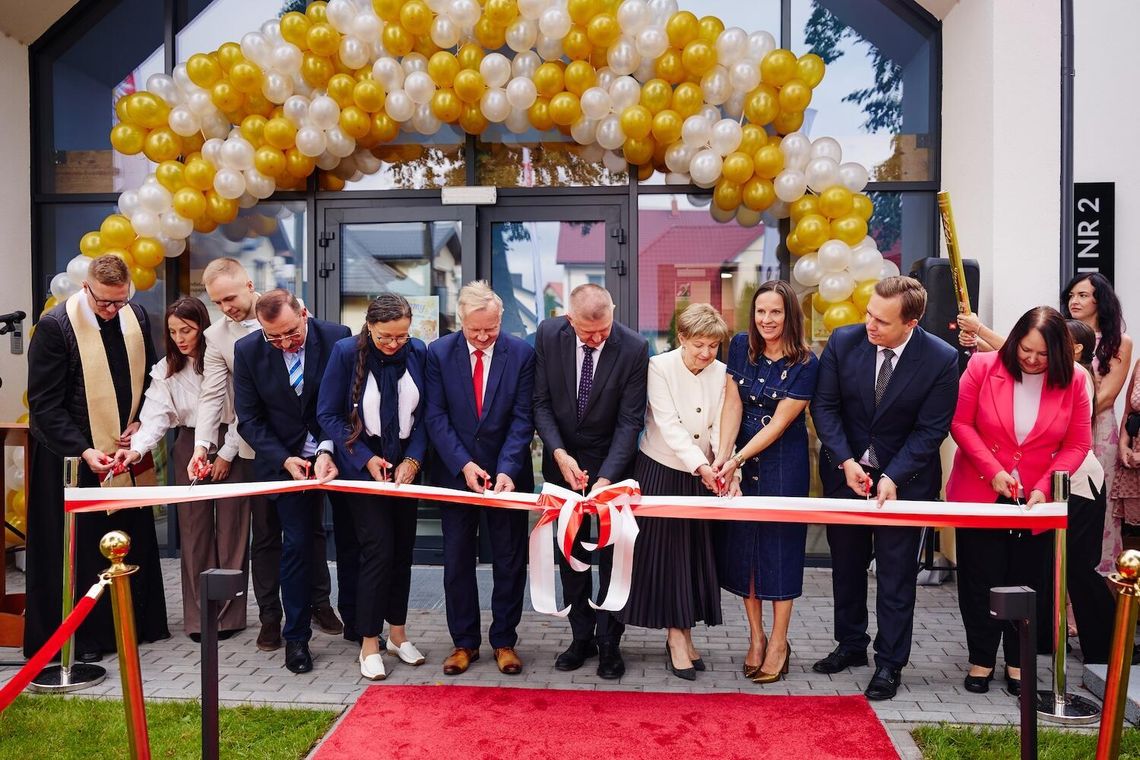 Przyjazny dzieciom i środowisku. Nowy żłobek w Ostrołęce rozpoczął działalność. Przyjazny dzieciom i środowisku. Nowy żłobek w Ostrołęce rozpoczął działalność.