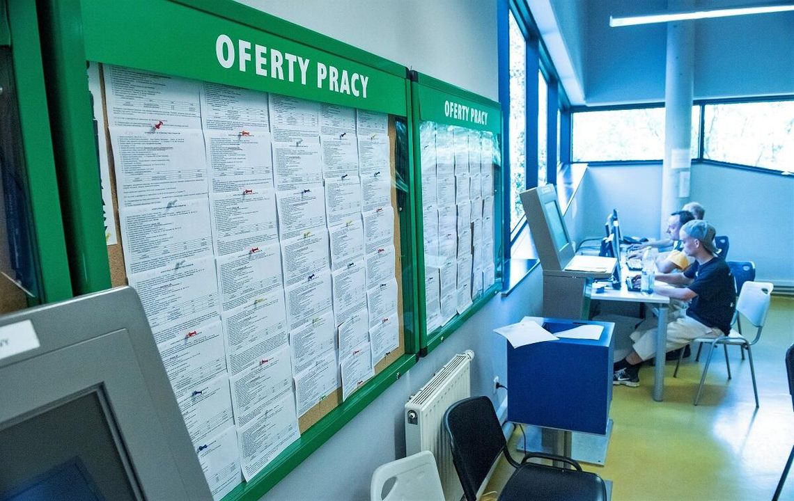 RAPORT] Na rynku pracy panuje względny spokój. Większość Polaków nie obawia się utraty pracy