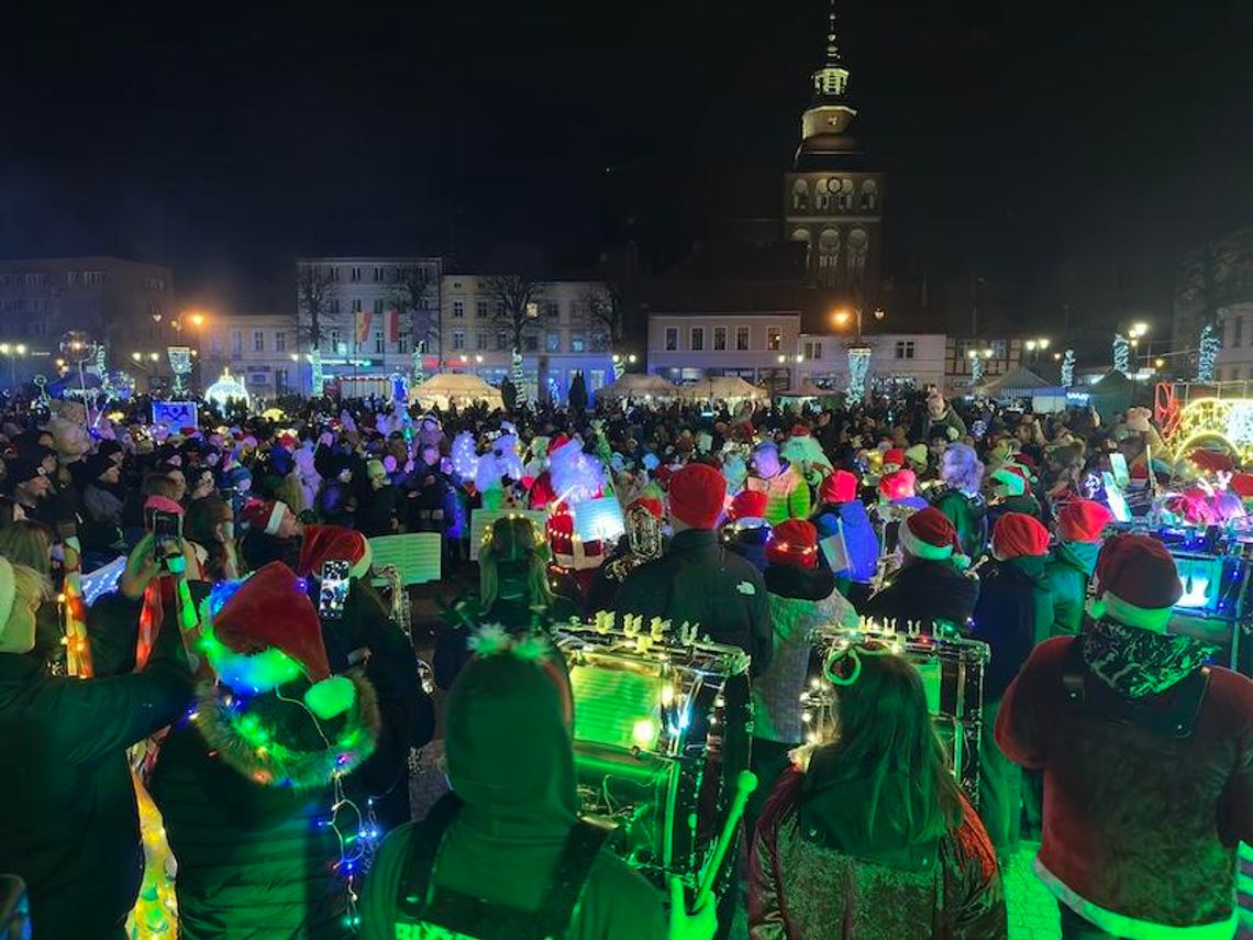 Rozświetlona inauguracja świąt w Gryficach