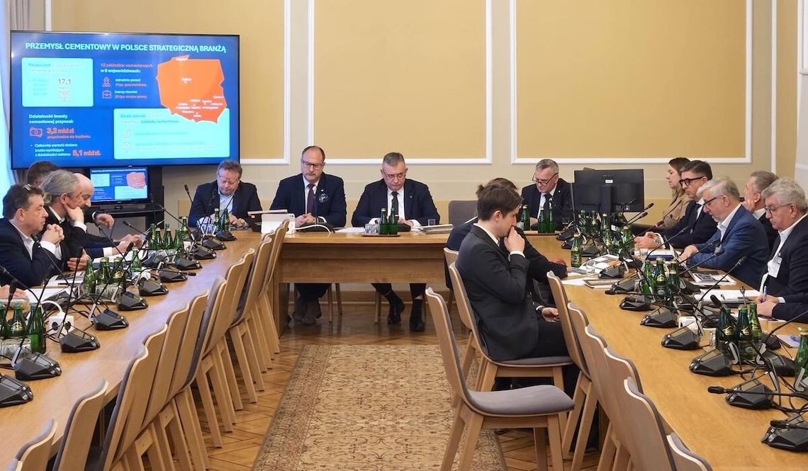 Rozszerzenie SENT ograniczy „szarą strefę”, napływ cementu spoza UE i straty Skarbu Państwa?