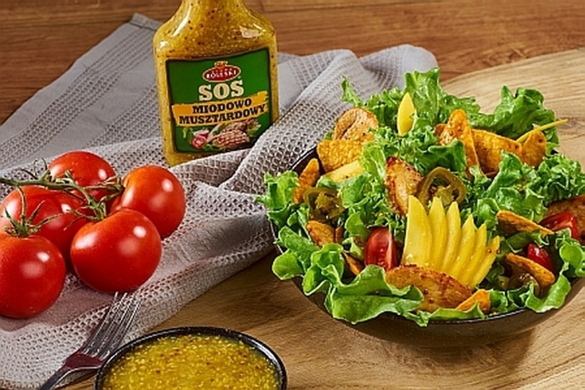 Sałatka honey mustard z Sosem miodowo-musztardowym Roleski Sałatka honey mustard z Sosem miodowo-musztardowym Roleski