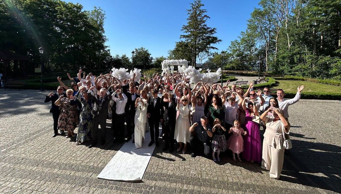 Ślub w latarni morskiej w Niechorzu. Milena i Łukasz powiedzieli sobie „tak” Ślub w latarni morskiej w Niechorzu. Milena i Łukasz powiedzieli sobie „tak”