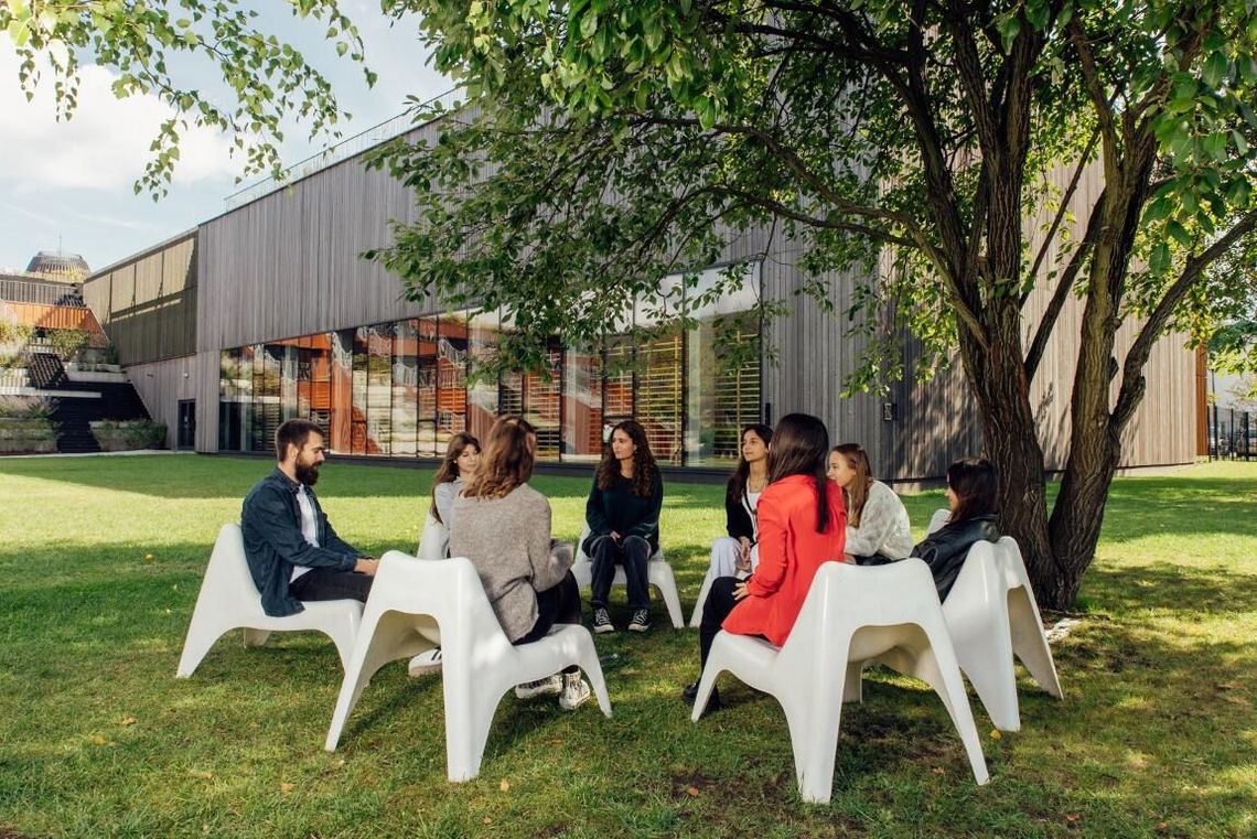 Szkoła z internatem – szansą na najlepszą edukację dostępną dla wszystkich