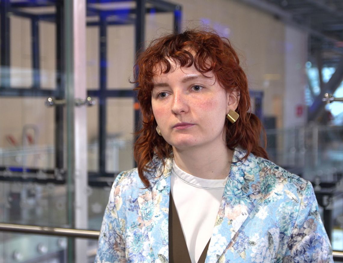 Sztuczna inteligencja napędza innowacje, ale pochłania ogromne ilości prądu. Rośnie potrzeba bardziej energooszczędnych rozwiązań