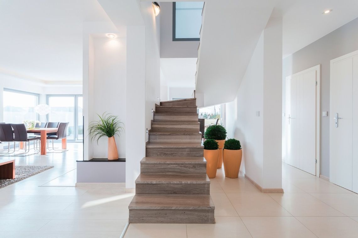 Tynki cementowo-wapienne wciąż na topie. Sprawdź, dlaczego inwestorzy je wybierają