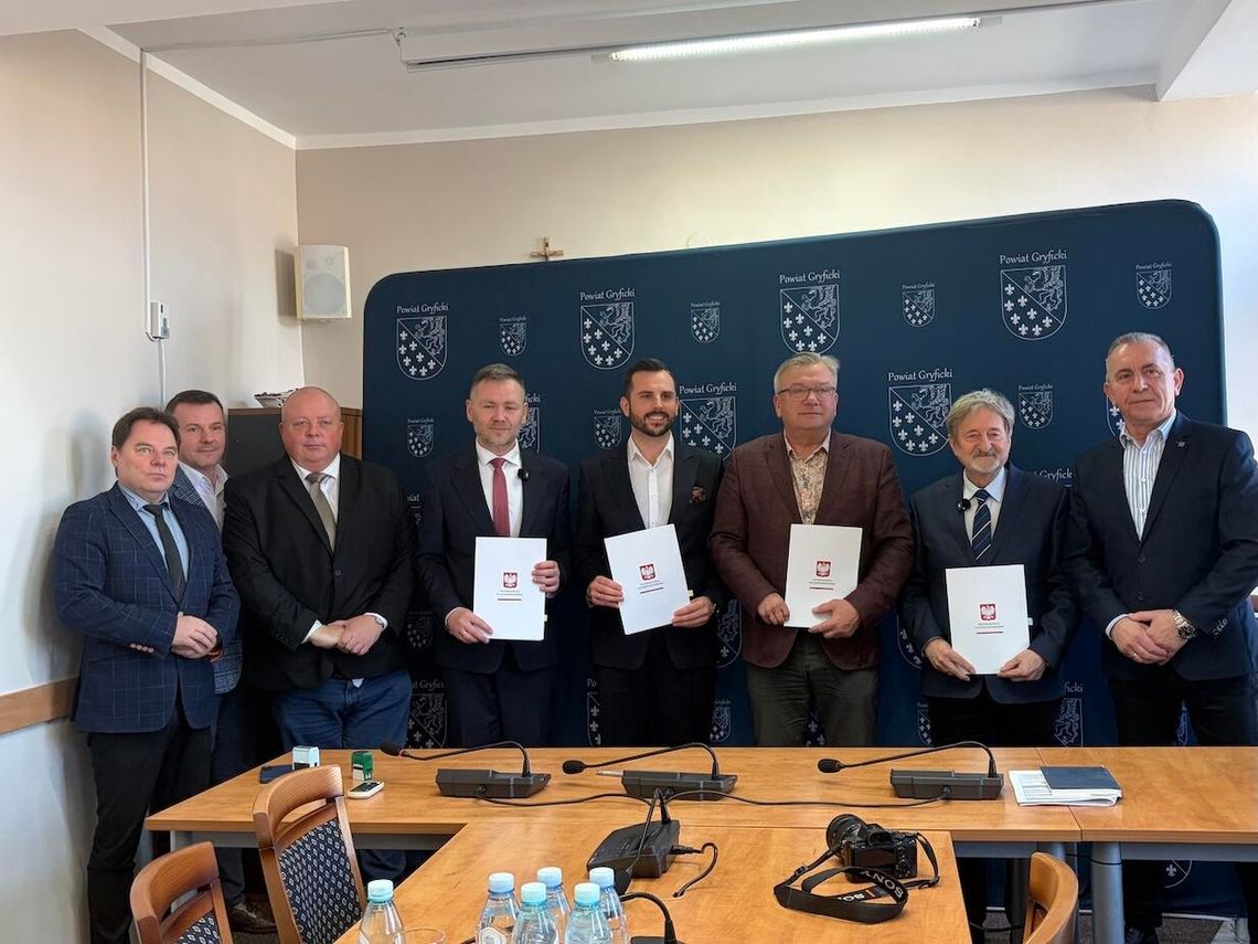 Umowa na dofinansowanie inwestycji drogowej w Gminie Gryfice podpisana
