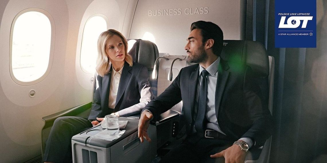 Vistula x LOT: elegancja w podróży. Premiera wspólnej kolekcji kapsułowej