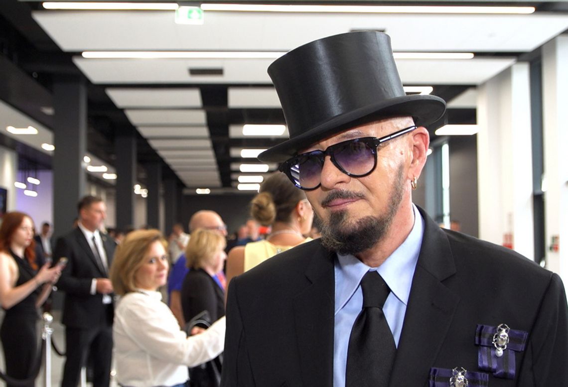 W tym sezonie w Polsacie jest dużo „spadochroniarzy” z innych stacji. Ja nie oglądam telewizji w ogóle