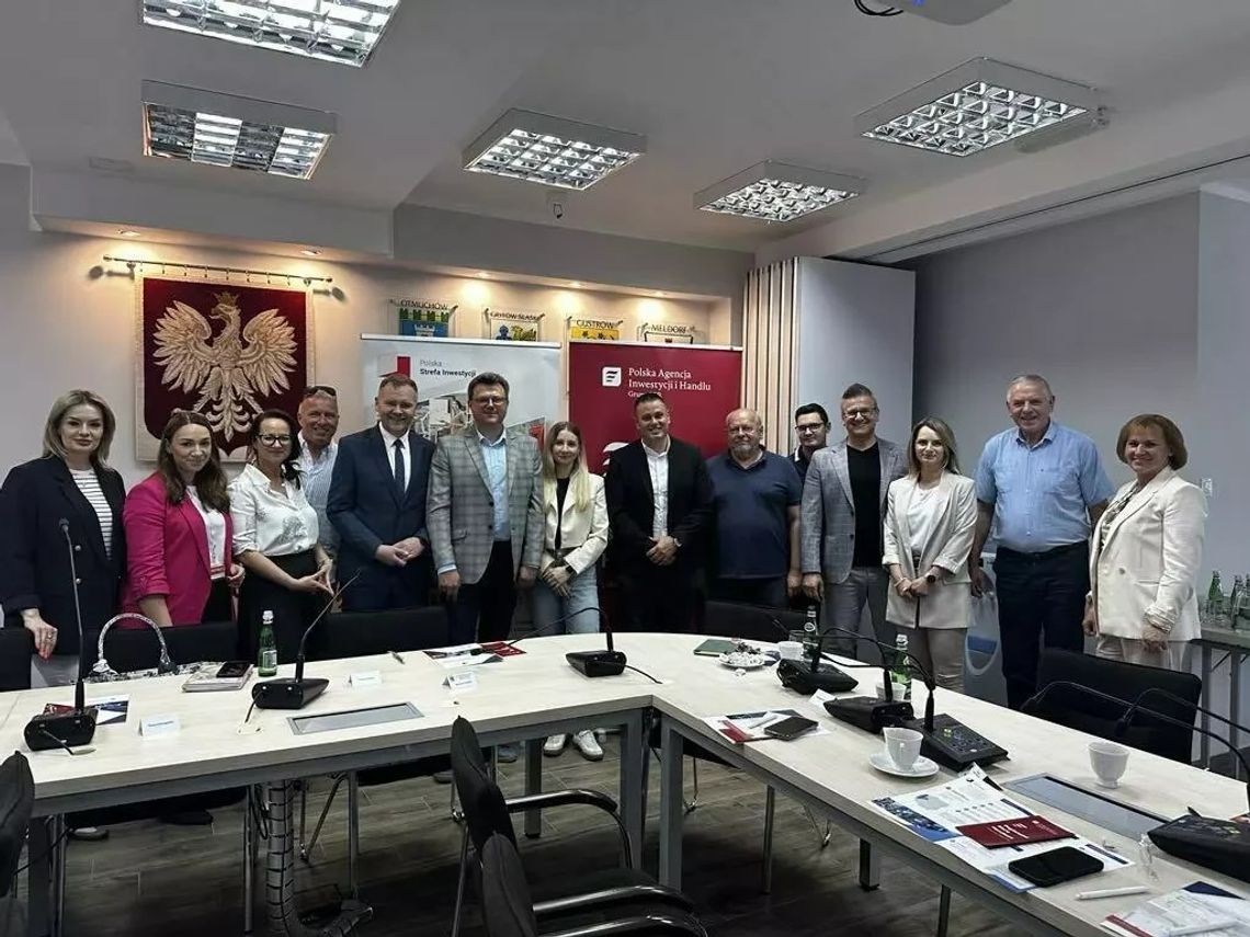 W Urzędzie Miejskim w Gryficach odbyło się spotkanie „O BIZNESIE PRZY KAWIE"