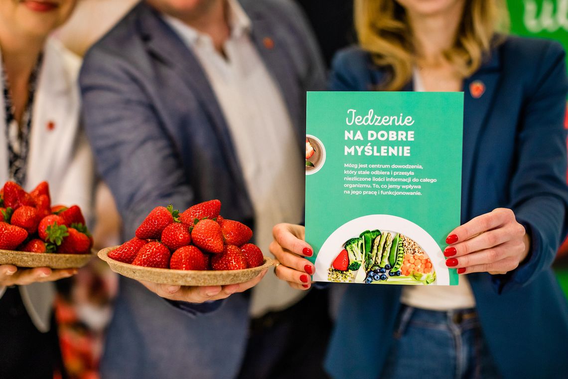 Warzywni liderzy i owocowe trendy. Wiosenne preferencje Polaków zwiastują dobry sezon