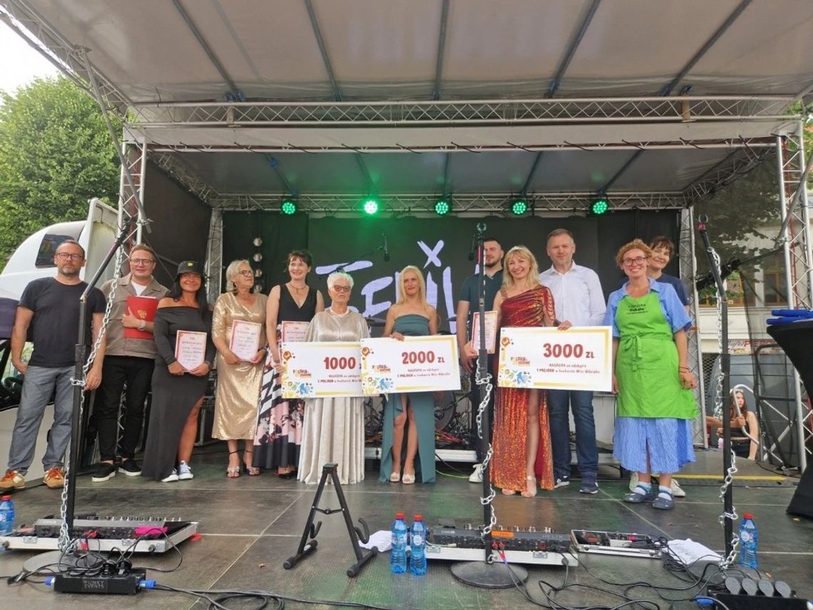 Wielkie grillowanie na Placu Zwycięstwa w Gryficach