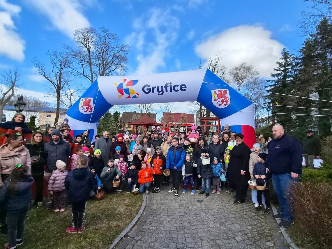 Wielkie Poszukiwanie Wielkanocnych Pisanek w Parku Japońskim