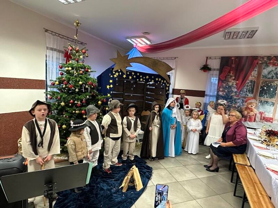 Wigilia sołecka i Jasełka w Mechowie