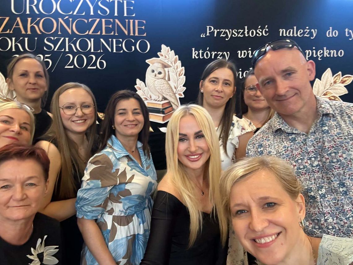 Wzruszenia, podziękowania i nowe początki. Uroczyste zakończenie roku szkolnego w Modlimowie