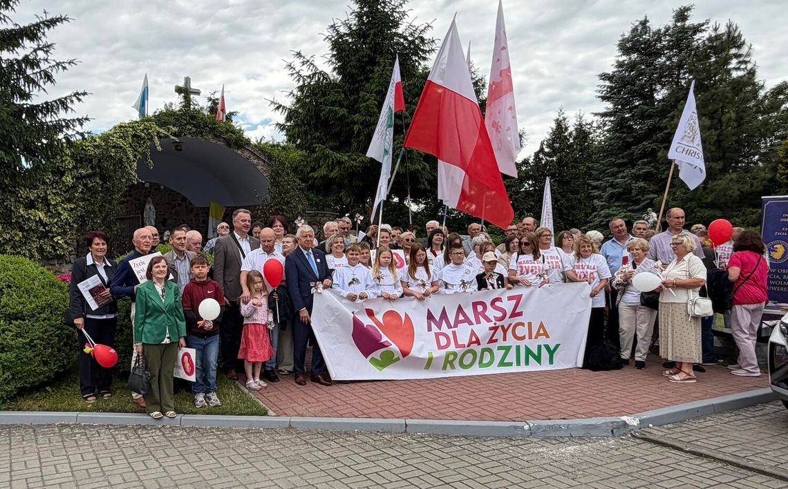 X Gryficki Marsz dla Życia i Rodziny przeszedł ulicami miasta X Gryficki Marsz dla Życia i Rodziny przeszedł ulicami miasta