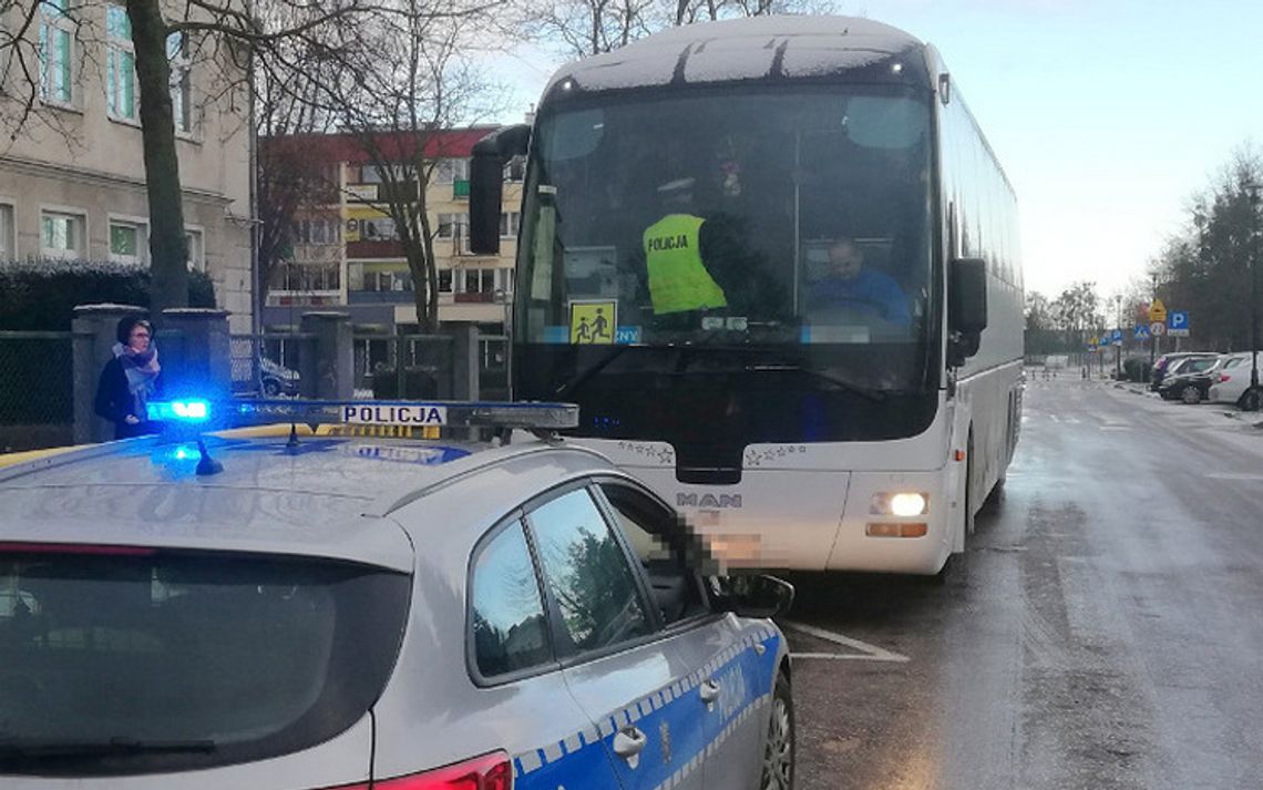 Zbliżają się ferie - zgłaszajmy kontrole autokarów!