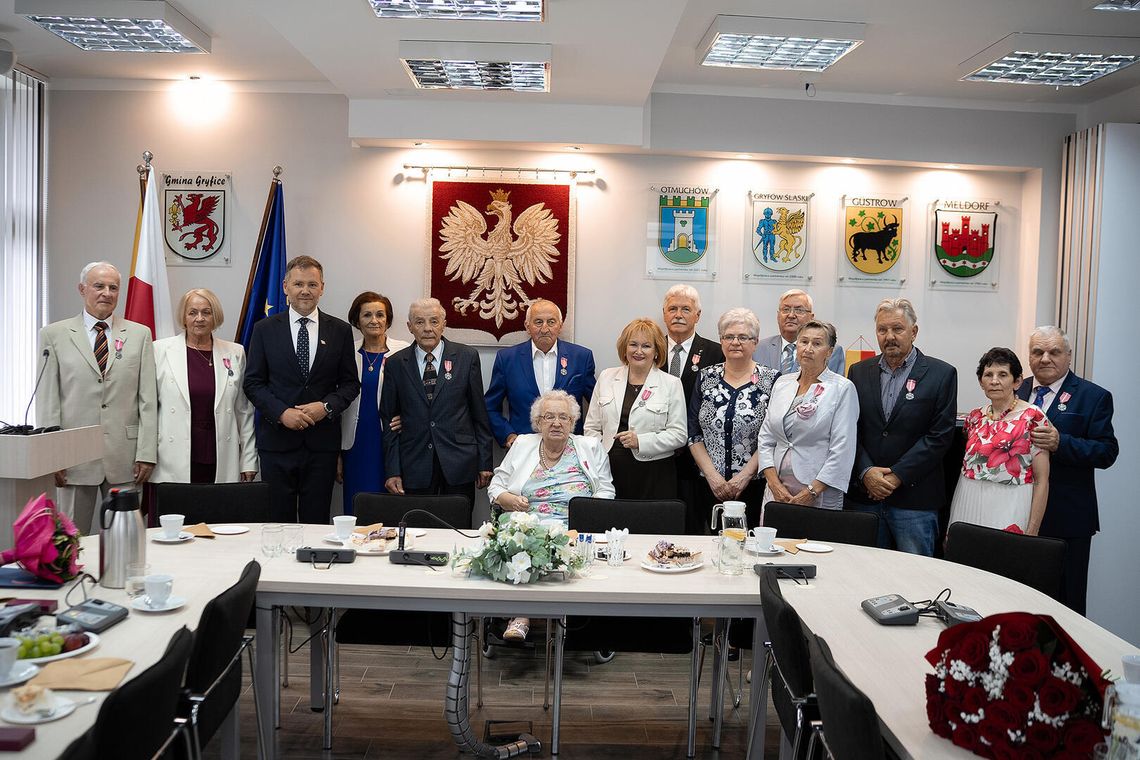 Złote Gody w Gryficach. Siedem par uhonorowanych medalami za trwałość małżeństwa