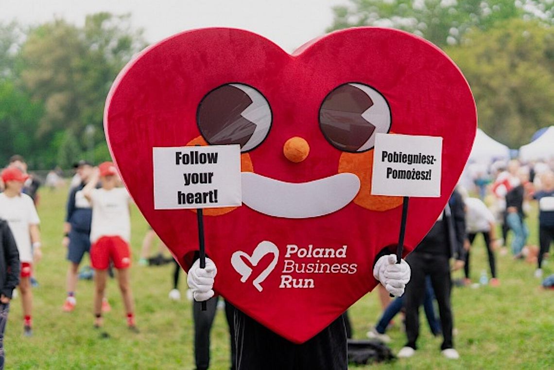 Zostały już tylko godziny do startu zapisów na Poland Business Run 2026. Cała Polska – i świat – pobiegną, by pomagać