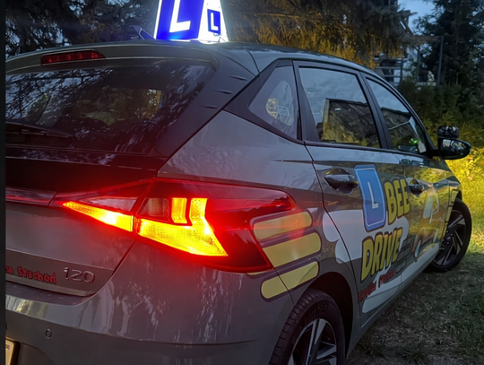 Ośrodek Szkolenia Kierowców BeeDrive Karolina Stachoń Ośrodek Szkolenia Kierowców BeeDrive Karolina Stachoń