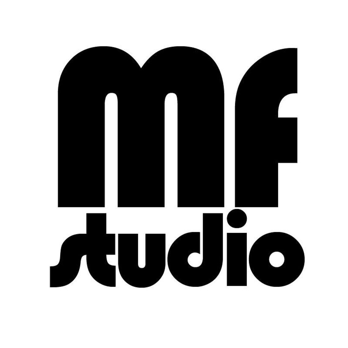 MF STUDIO Fotograf – Zdjęcia Do Dowodu i Paszportu | Zdjęcia Biznesowe Poznań