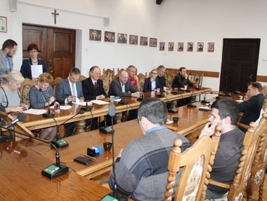 Nowogard organizacje samorządowe