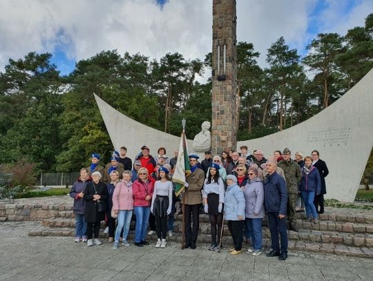 Wycieczka patriotyczna do Siekierek - śladami historii Pomorza Zachodniego