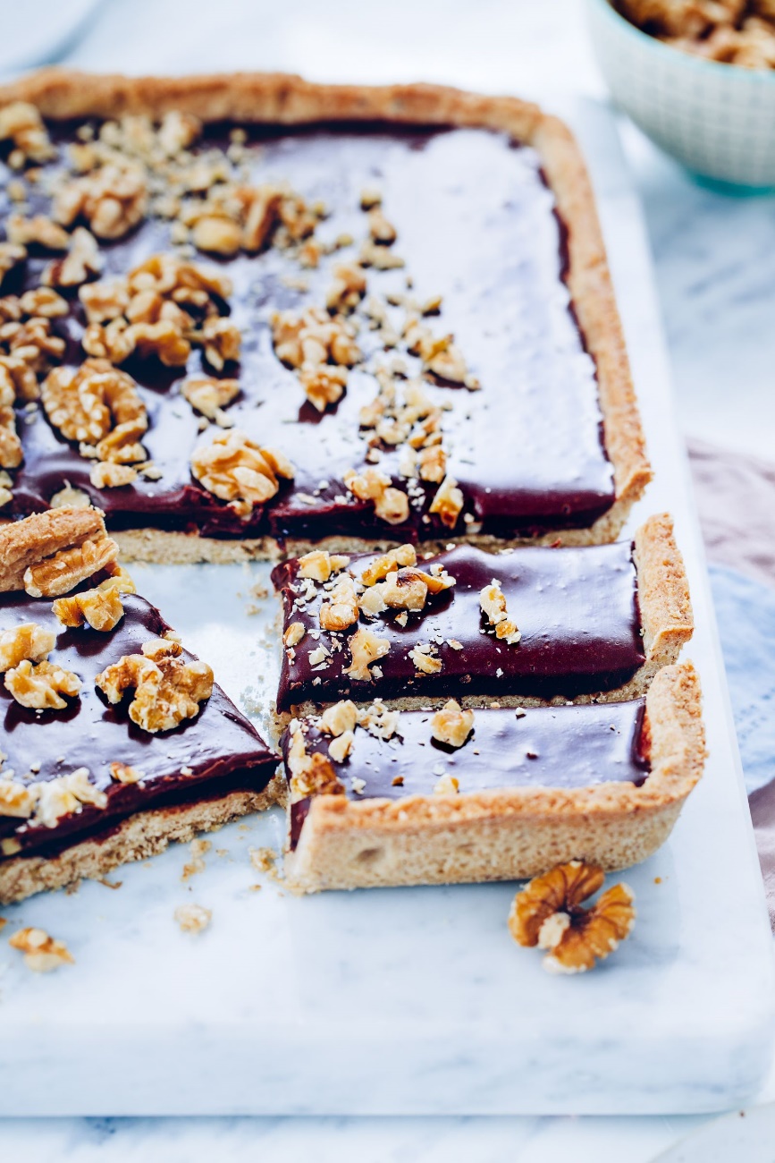 Mazurek orzechowo-czekoladowy - Ania Starmach | Recipe | Easter baking,  Baking, Food